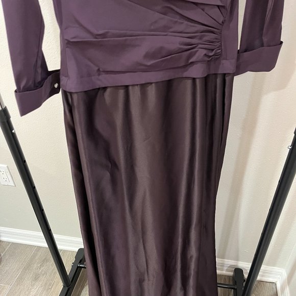 Tadashi Shoji eggplant Long Dress - Picture 7 of 16